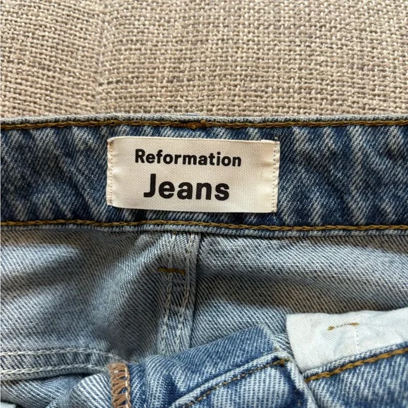 NWOT REFORMATION JACKIE ULTRA HIGH WAIST WIDE LEG JEANS SIZE 27 - Picture 4 of 5